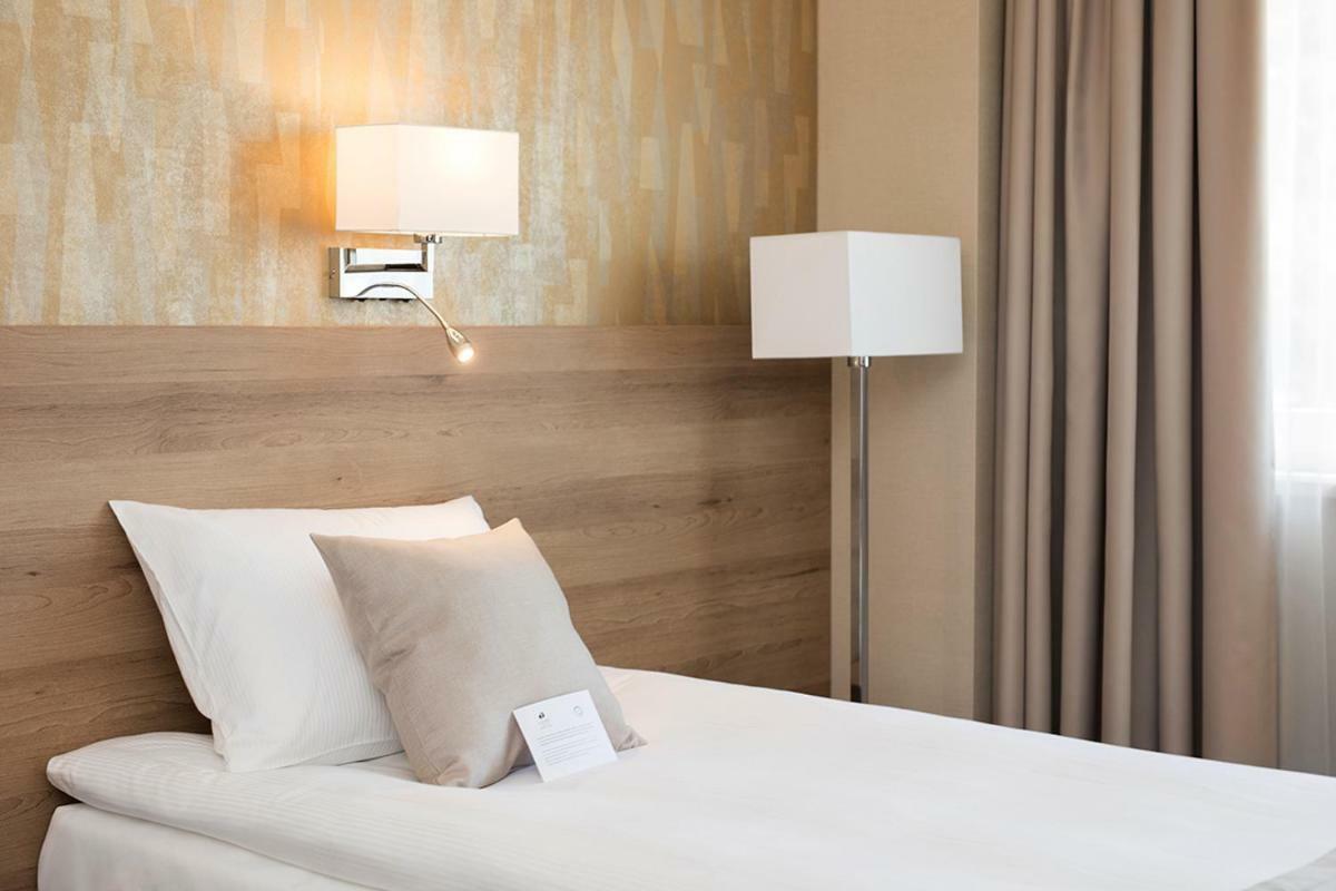 Hotell Z-hotel Business & 4*